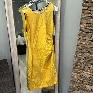 Kenneth Cole yellow work dress with zipper detailing throug whole back size 6